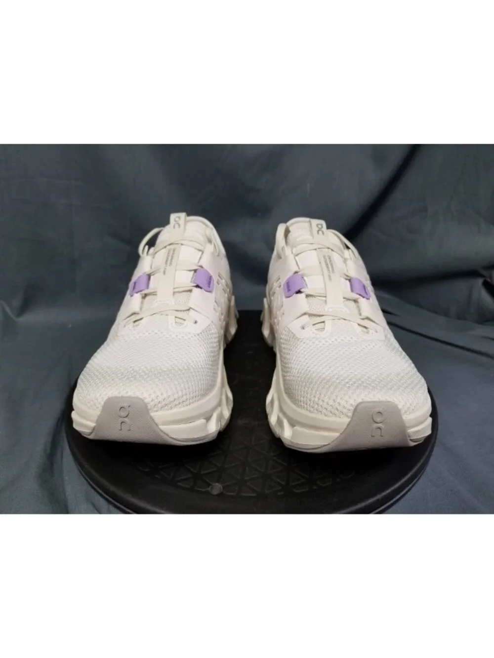 On Running Cloudswift Amp Ivory/Ghost 3WG10393588 Women's Size 7 NEW NO BOX!